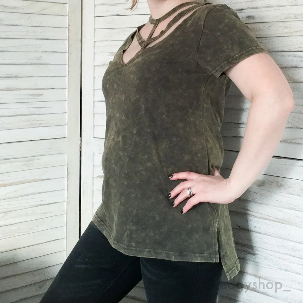 Strappy Mineral Wash V Neck Tee - Picture 2 of 5